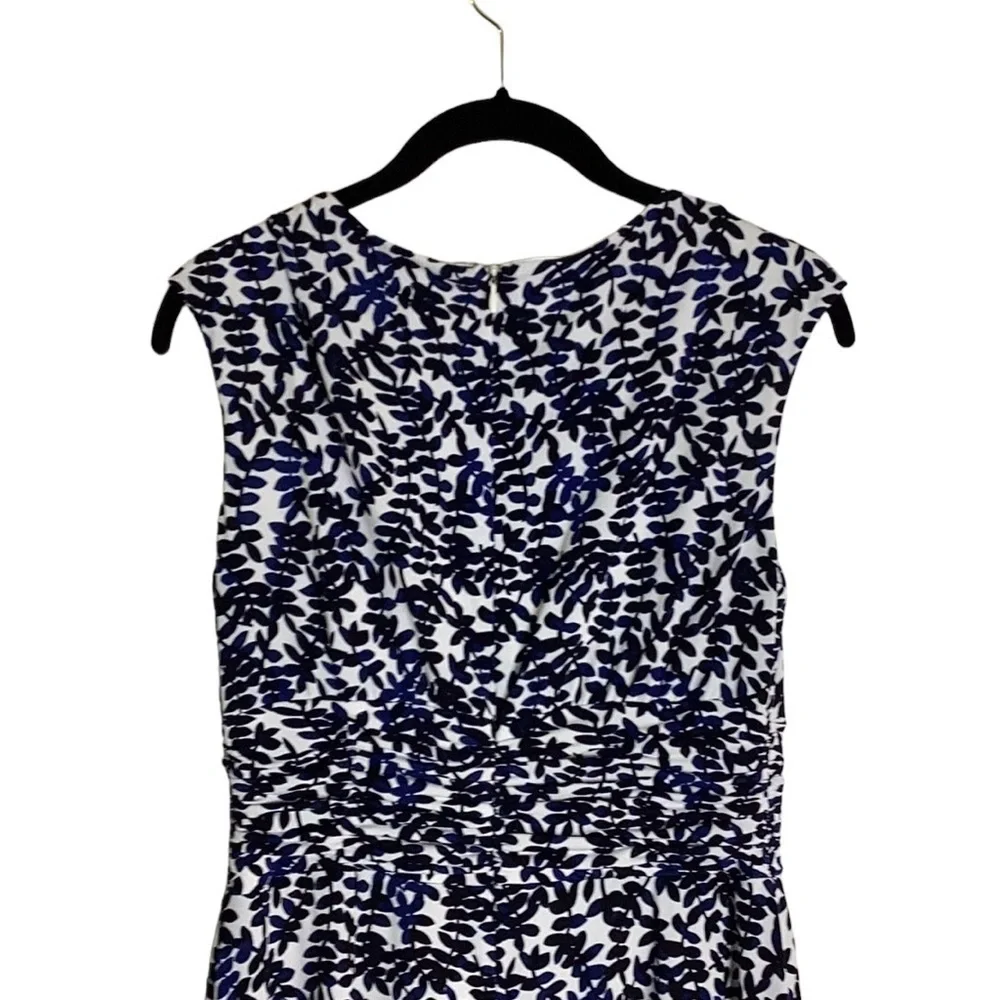 Jones Wear Sleeveless Navy/White  Polyester Business Casual Print Dress Size 8 - Picture 8 of 12